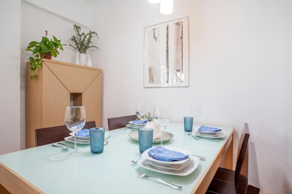 Precioso Piso Moderno: Terraza, A/C, Netflix, Wifi Apartamento Valência Exterior foto