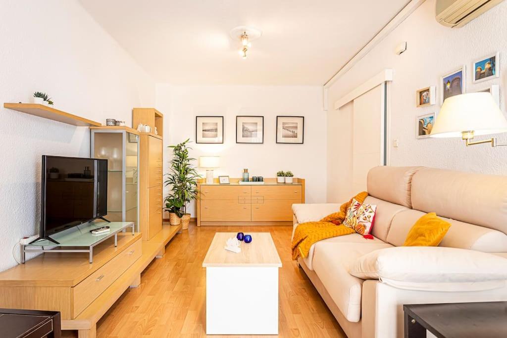 Precioso Piso Moderno: Terraza, A/C, Netflix, Wifi Apartamento Valência Exterior foto